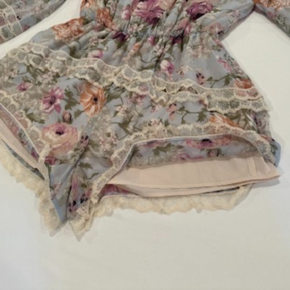 Elliatt Floral Long Sleeve Romper/Playsuit Sz M - Picture 11 of 14